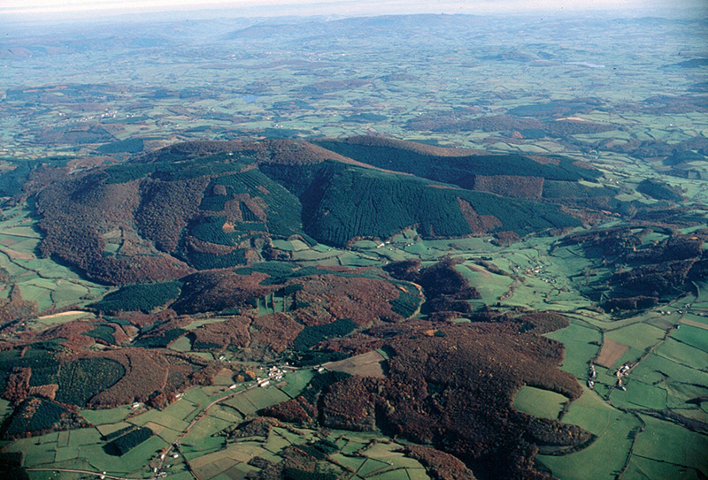 L’oppidum de Bibracte sur le mont Beuvray